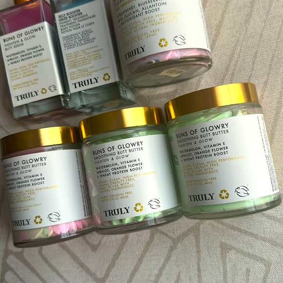 NEW Truly bundle - Picture 3 of 5